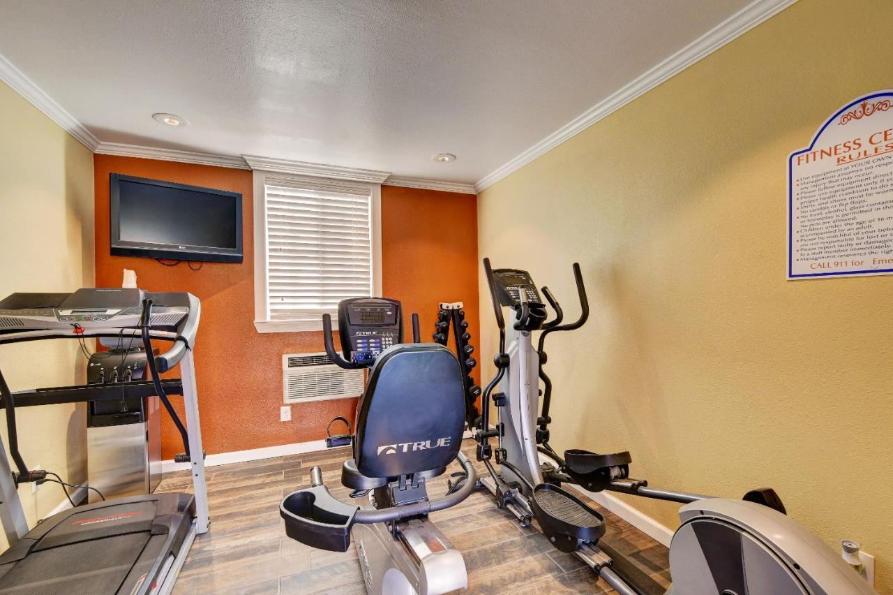 Traveler'S Inn Williams, Ca Modern Renovated Hotel Екстер'єр фото
